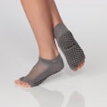 Shashi Classic Ope Toe (Charcoal) -pilatessukka